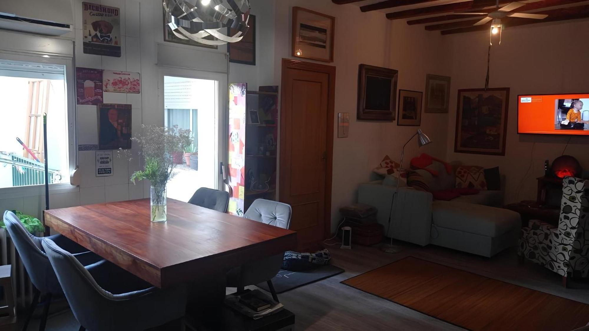 Piso Para 4 Con 2 Parking En Casco Historico De Zaragoza 2 Noches Minimo エクステリア 写真
